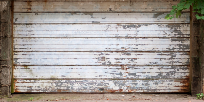garage door rust