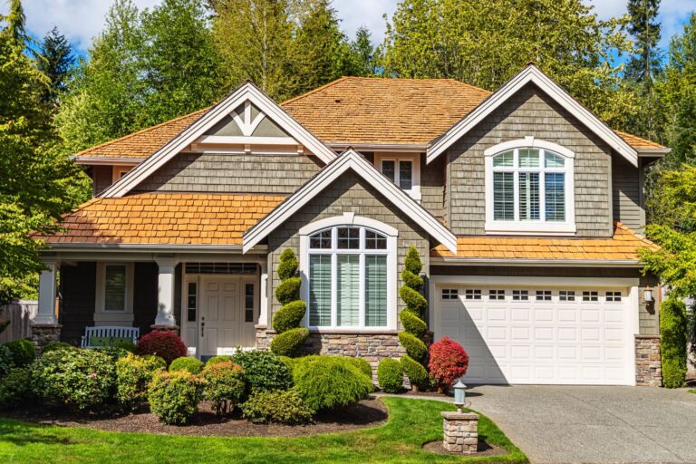 Protecting Your Garage Door in the SummerProtecting Your Garage Door in the Summer