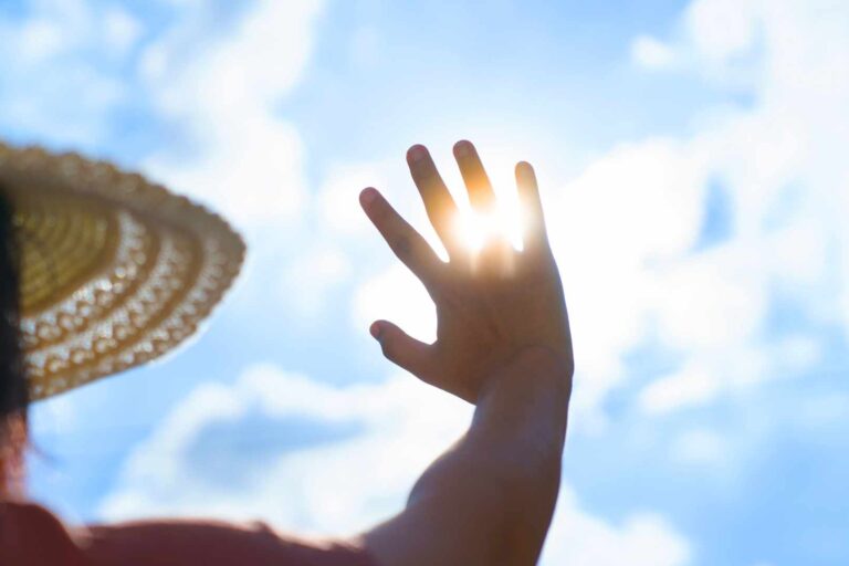 Effects of Extreme Summer Heat on Garage Doors